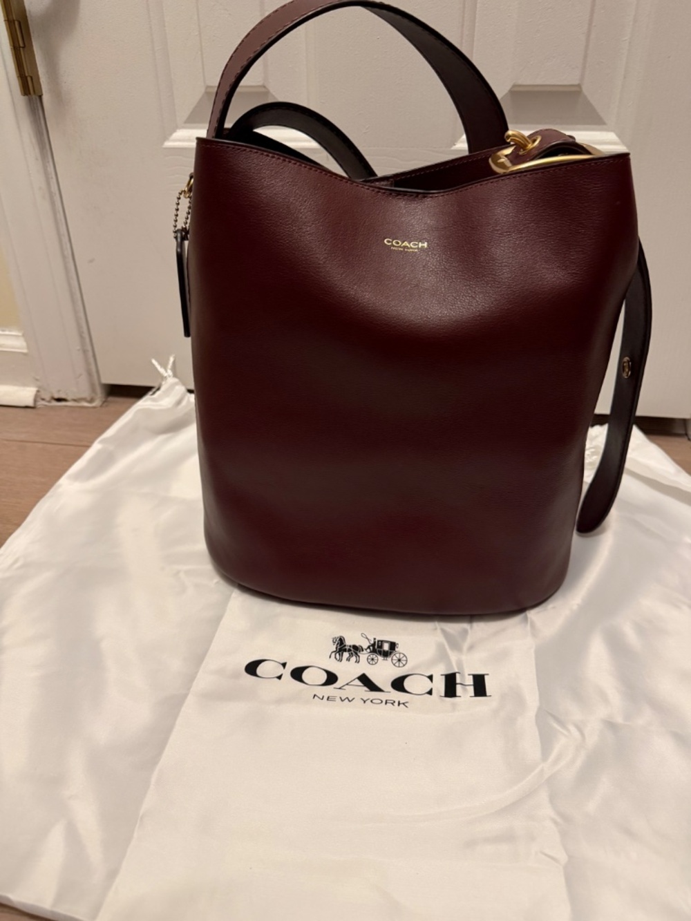 Coach Outlet Bleecker Bucket Bag - Picture 12 of 14